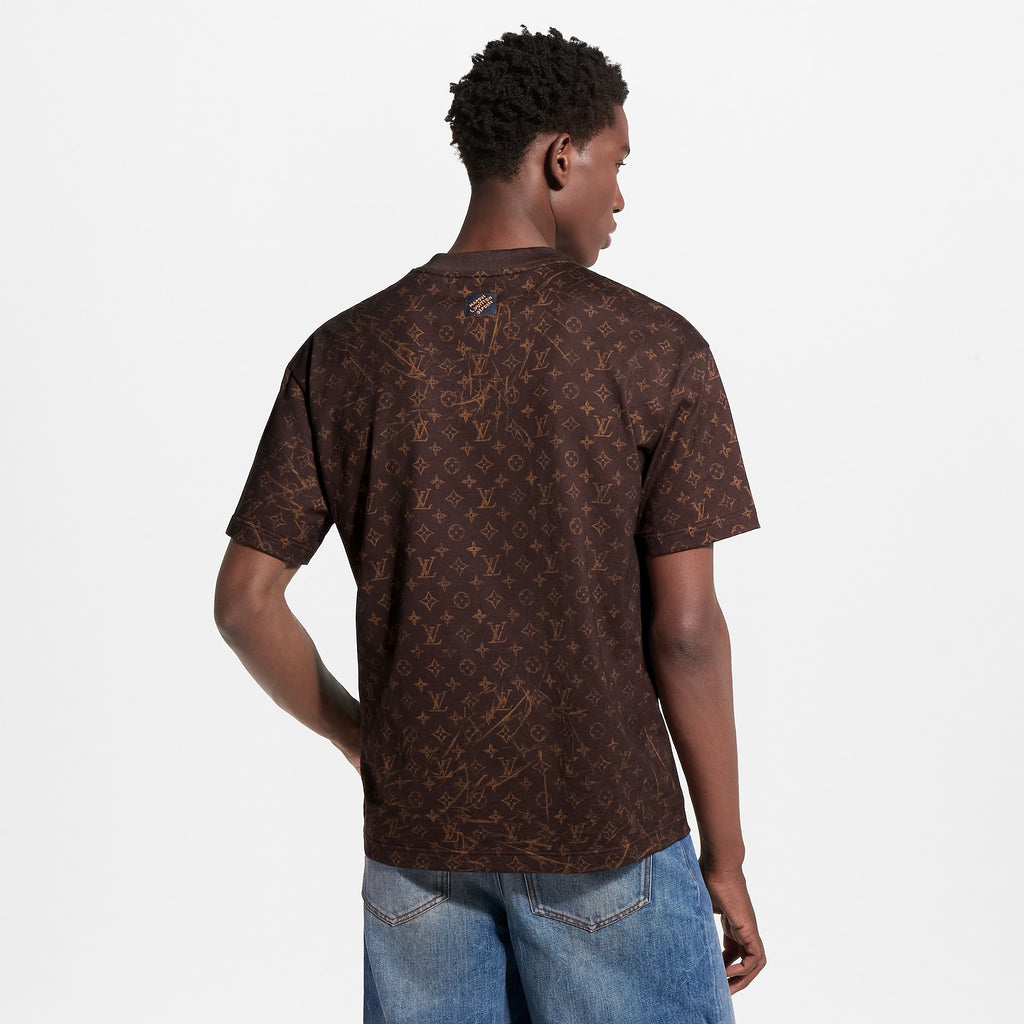 Louis Vuitton en coton marron chocolat présente un imprimé Monogram Scratched distinctif inspiré de la patine d'une veste en cuir vieillie