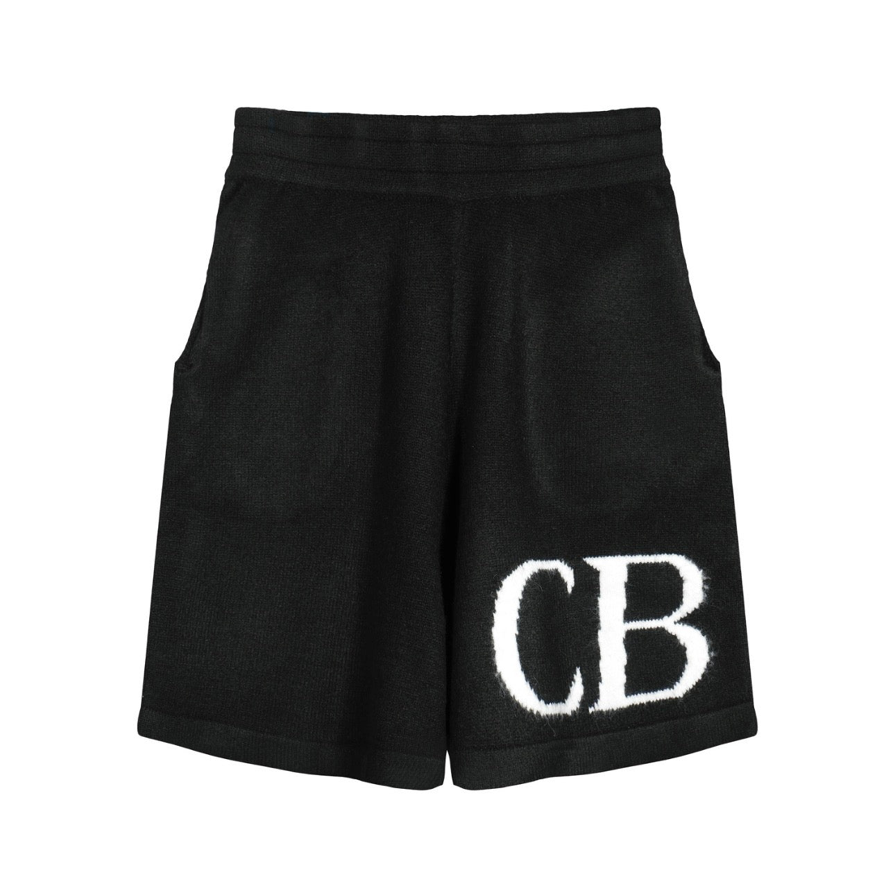short en maille intarsia Cole Buxton noir avec le logo "CB" en blanc
