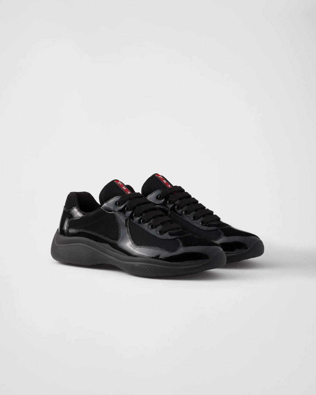 baskets Prada America's Cup en cuir verni noir