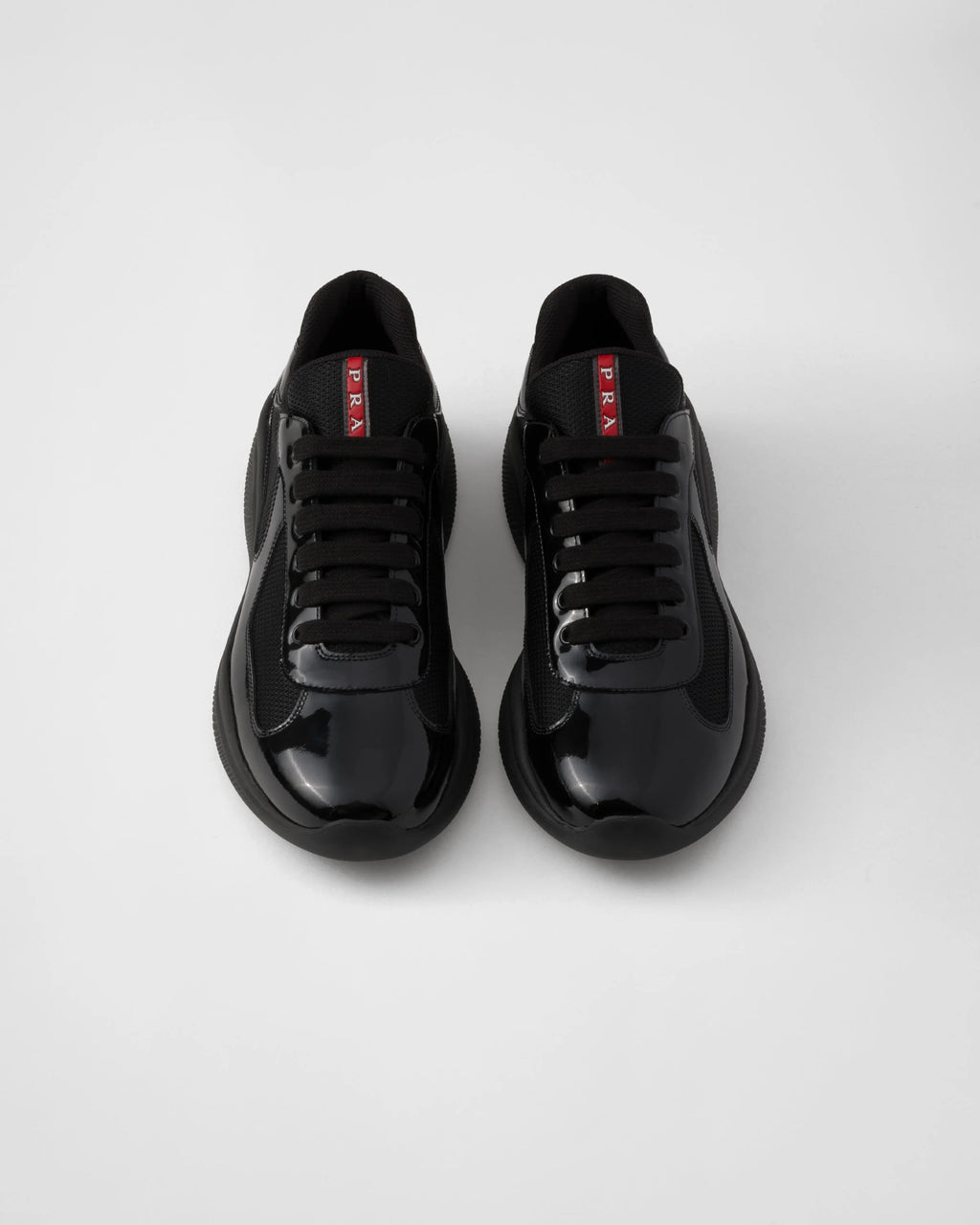 baskets Prada America's Cup en cuir verni noir