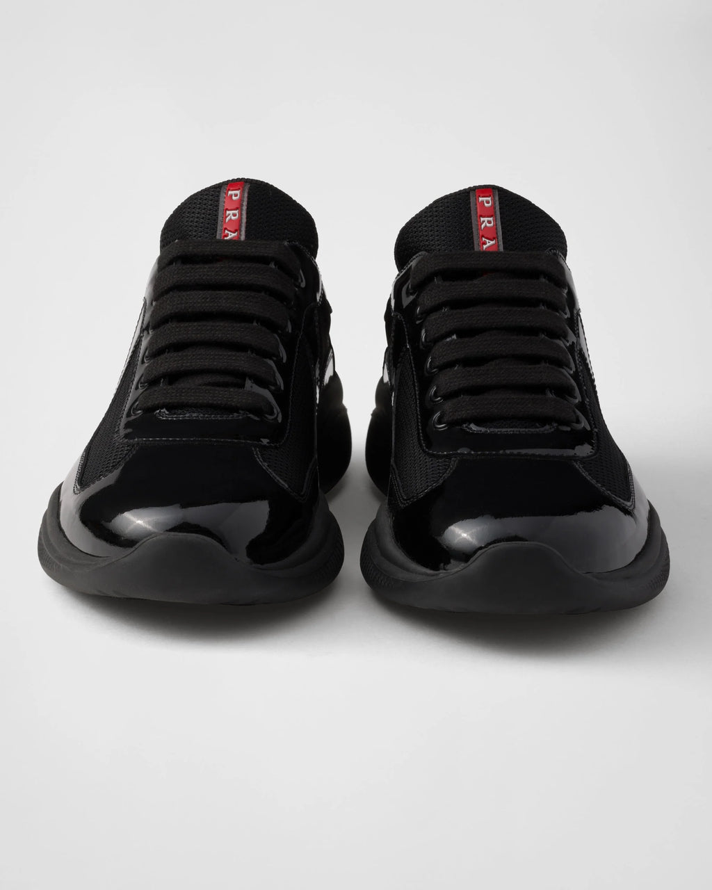 baskets Prada America's Cup en cuir verni noir