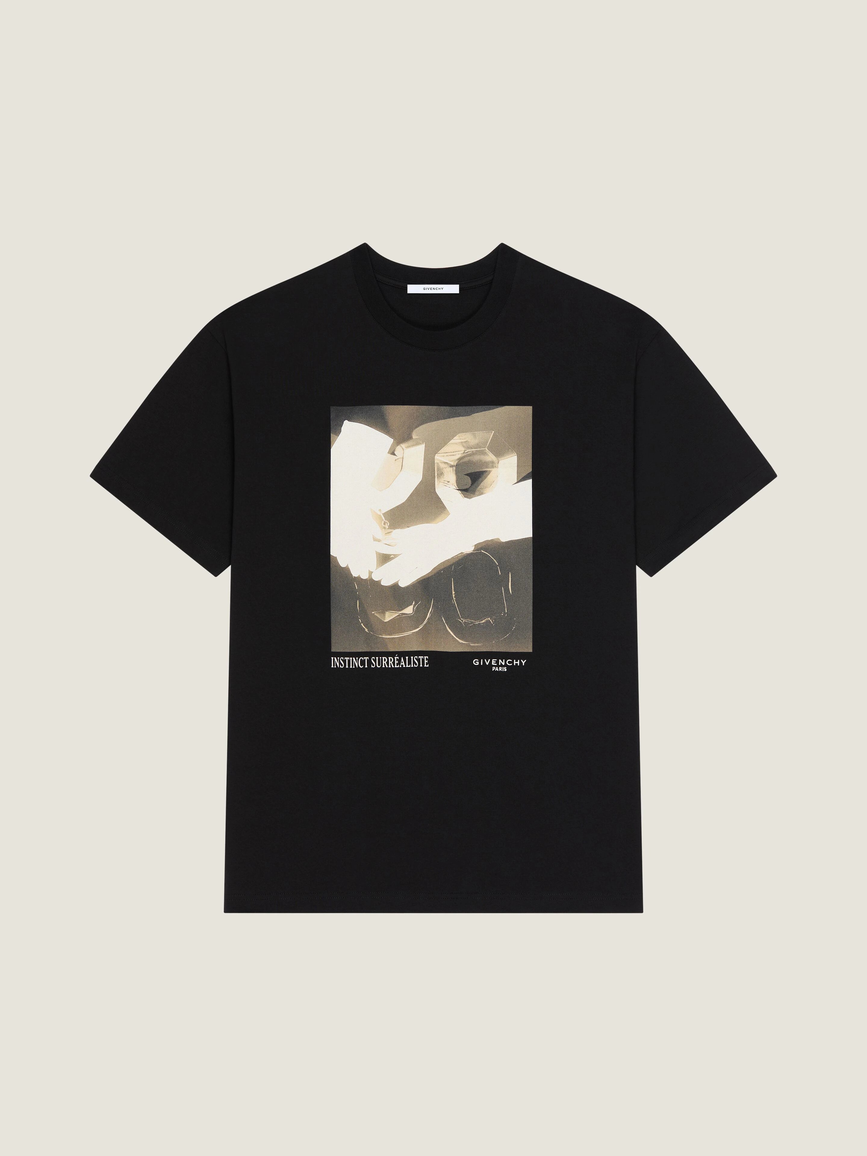 t-shirt Givenchy noir en coton est orné d'un imprimé surréaliste de gants